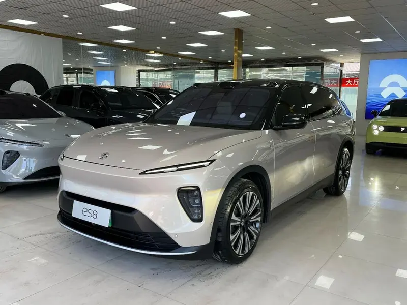 NIO ES8, 2024