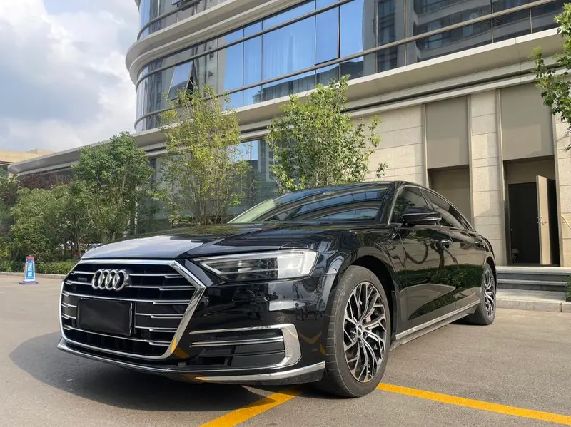 Audi A8, 2021