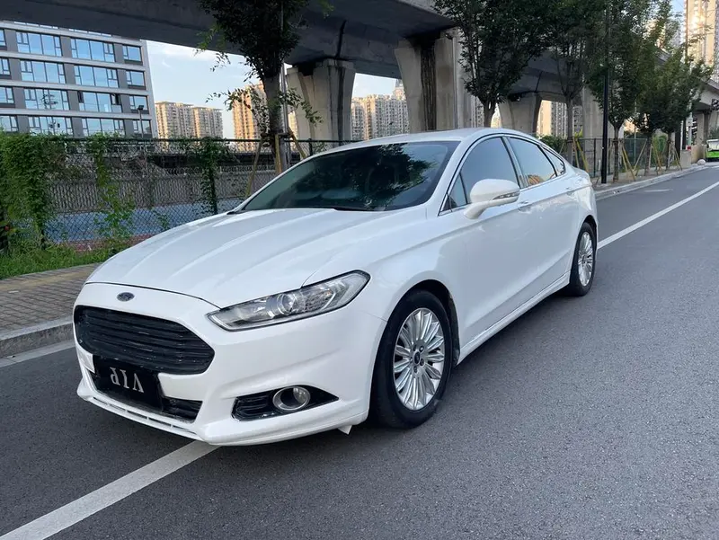 Ford Mondeo, 2013