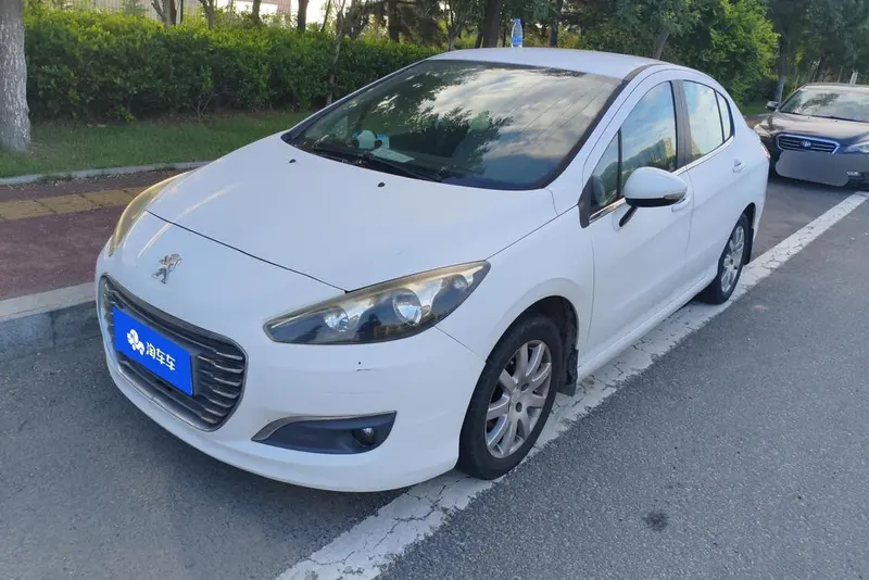 Peugeot 308, 2013