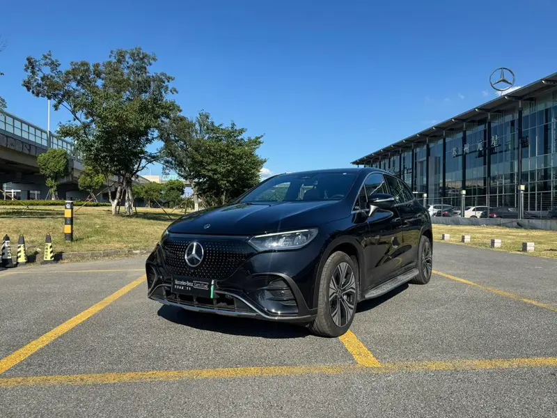 Mercedes-Benz EQE SUV, 2024