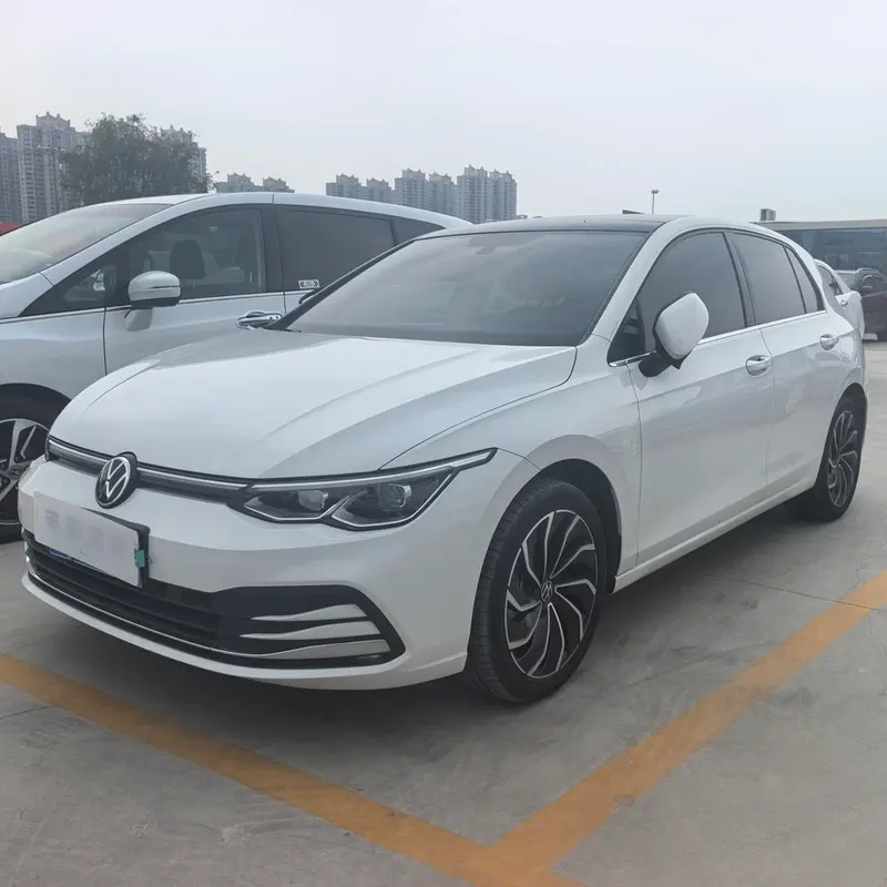 Volkswagen Golf, 2021