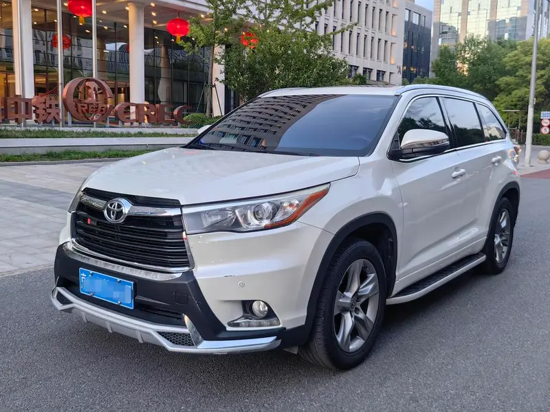 Toyota Highlander, 2015