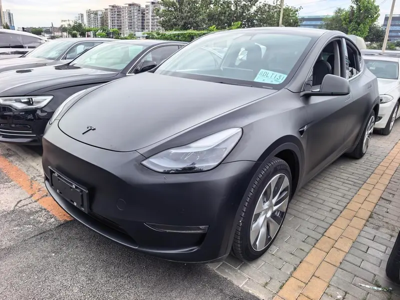 Tesla Model Y, 2021