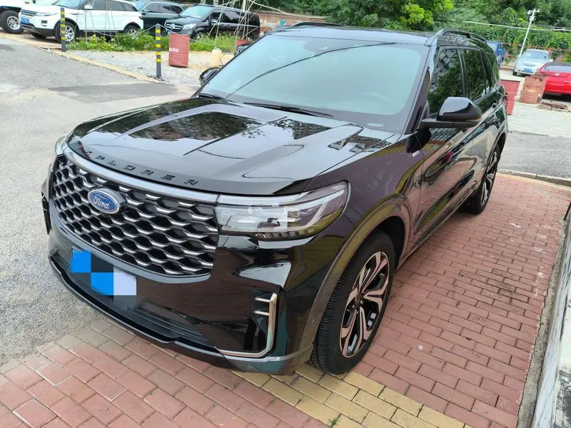 Ford Explorer, 2023