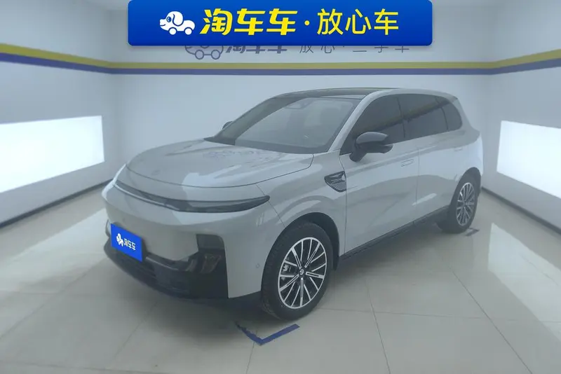 Leapmotor B10, 2025