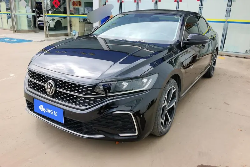 Volkswagen Passat, 2024