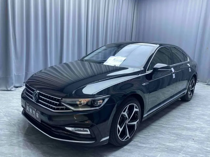 Volkswagen Magotan, 2023
