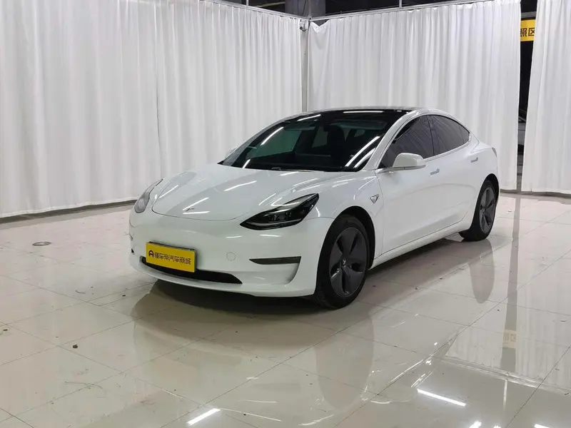 Tesla Model 3, 2020