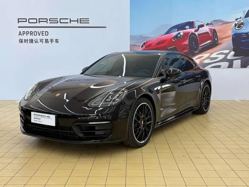 Porsche Panamera, 2023