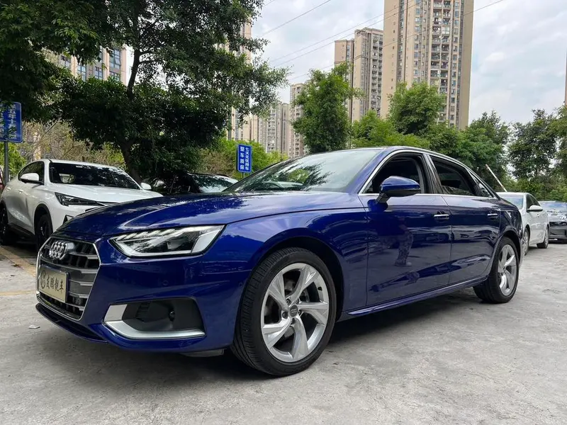 Audi A4L, 2020