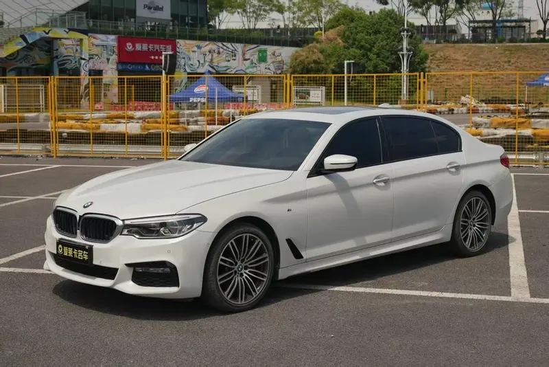 BMW 5-Series, 2018