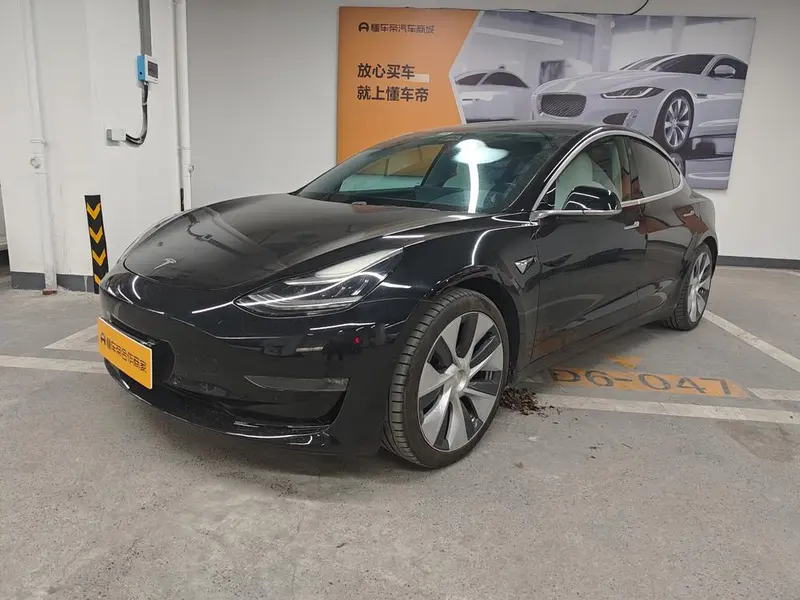 Tesla Model 3 (Import), 2019