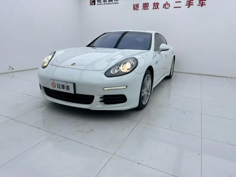 Porsche Panamera, 2014
