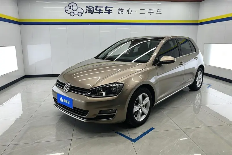 Volkswagen Golf, 2015