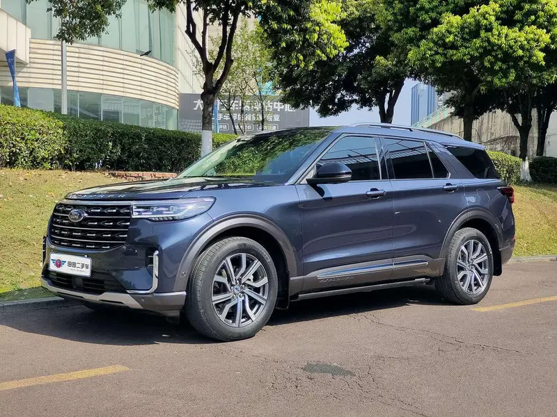 Ford Explorer, 2023