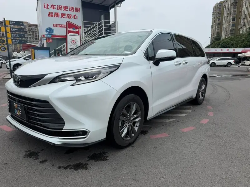 Toyota Sienna, 2026