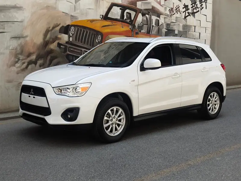 Mitsubishi ASX, 2016