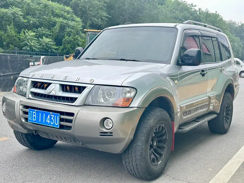 Mitsubishi Pajero, 2006