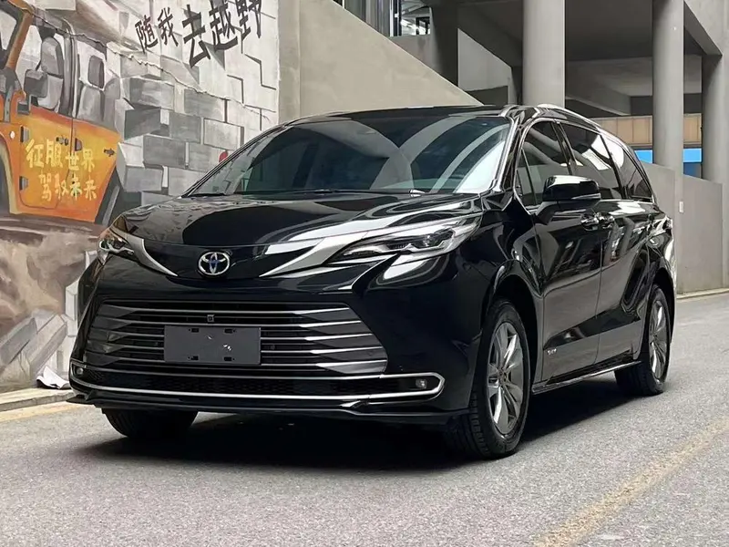 Toyota Sienna, 2024