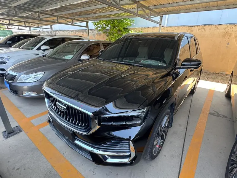 Geely Xingyue L, 2025