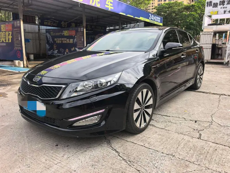 Kia K5, 2011