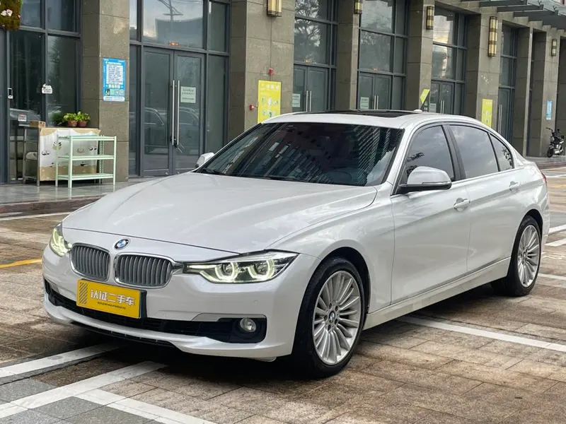 BMW 3-Series, 2018