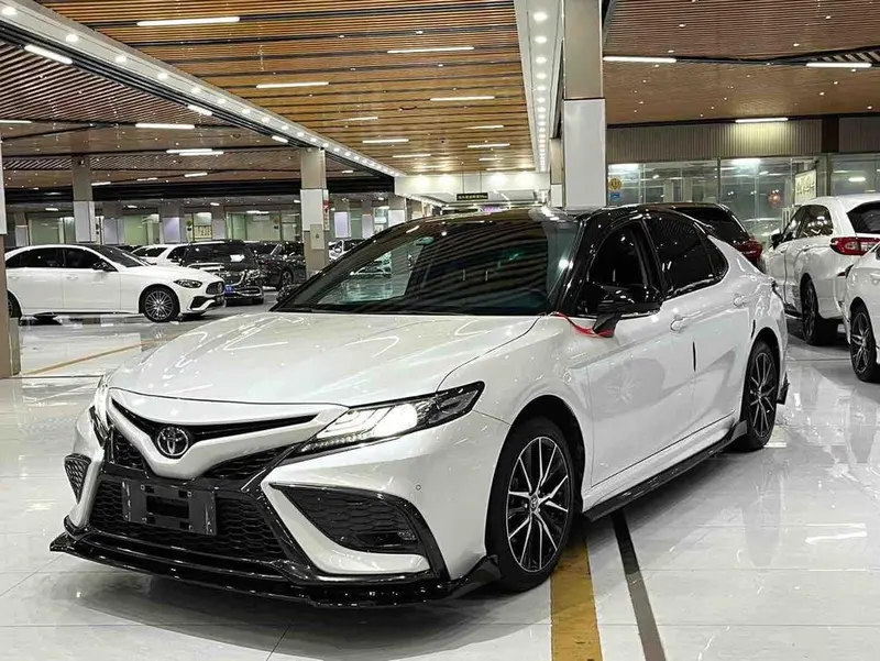 Toyota Camry, 2022