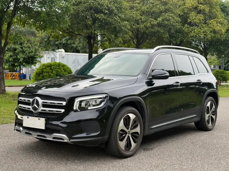 Mercedes-Benz GLB, 2023