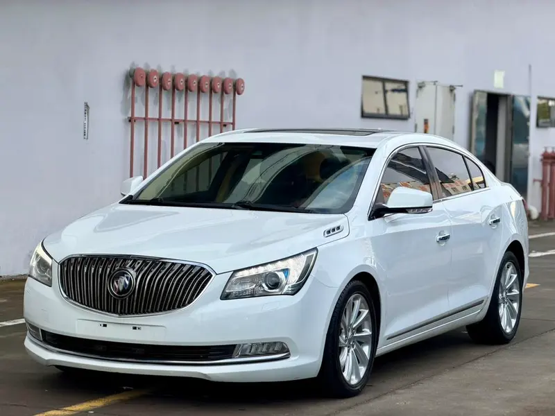 Buick LaCrosse, 2013