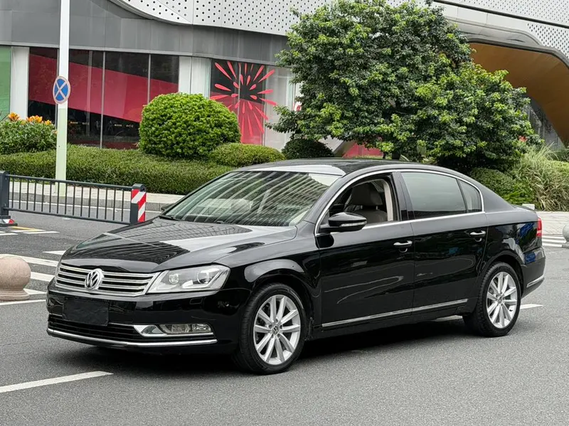 Volkswagen Magotan, 2015