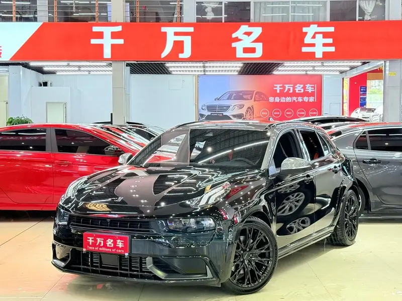 Lynk & Co 02 Hatchback, 2021
