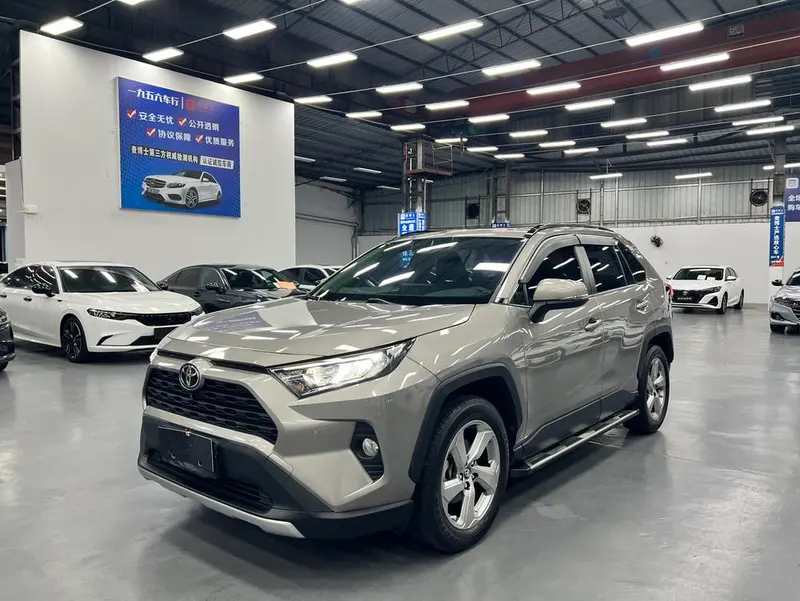 Toyota RAV4, 2022