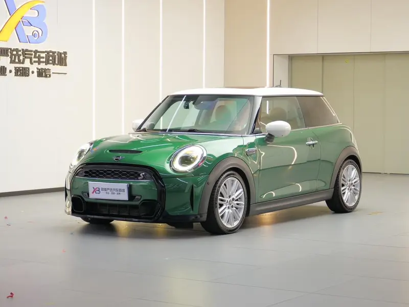 MINI MINI, 2022