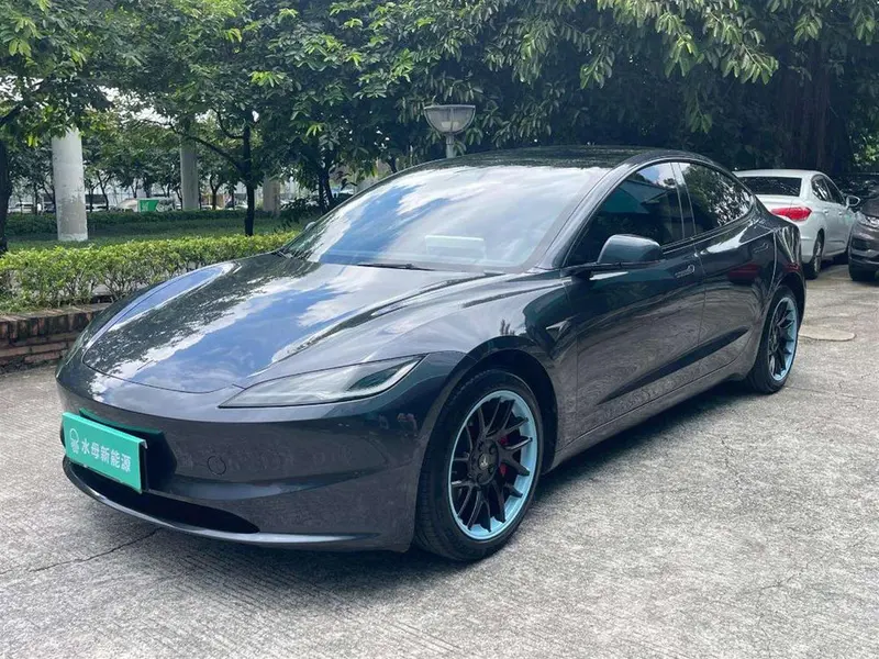 Tesla Model 3, 2023