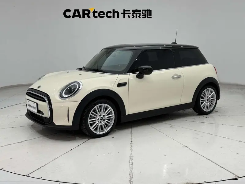 MINI MINI, 2022
