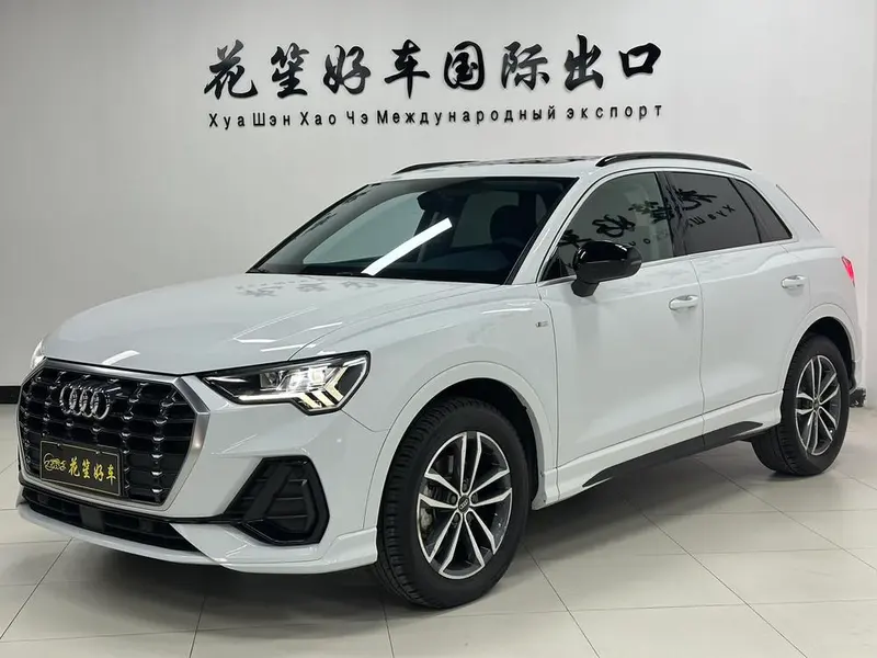 Audi Q3, 2022