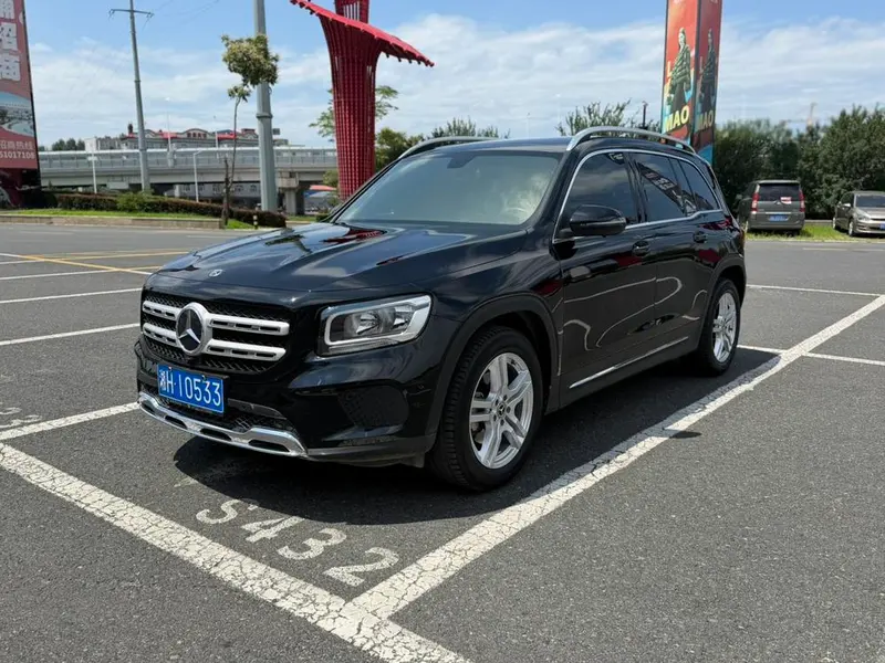 Mercedes-Benz GLB, 2021