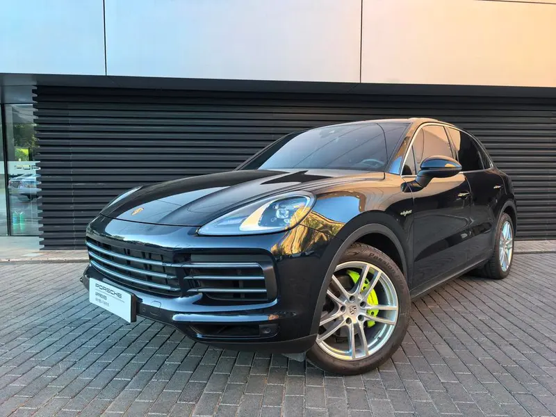 Porsche Cayenne E-Hybrid, 2021