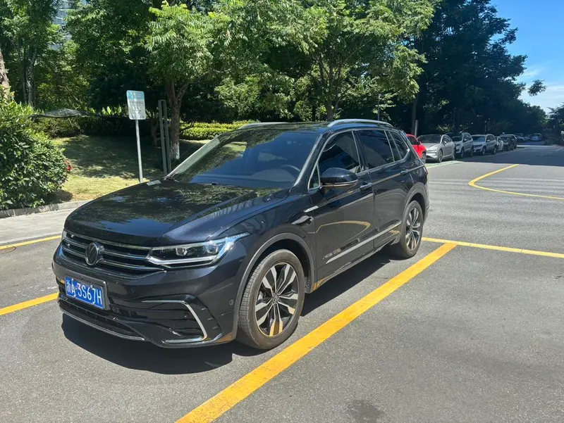 Volkswagen Tiguan L, 2023