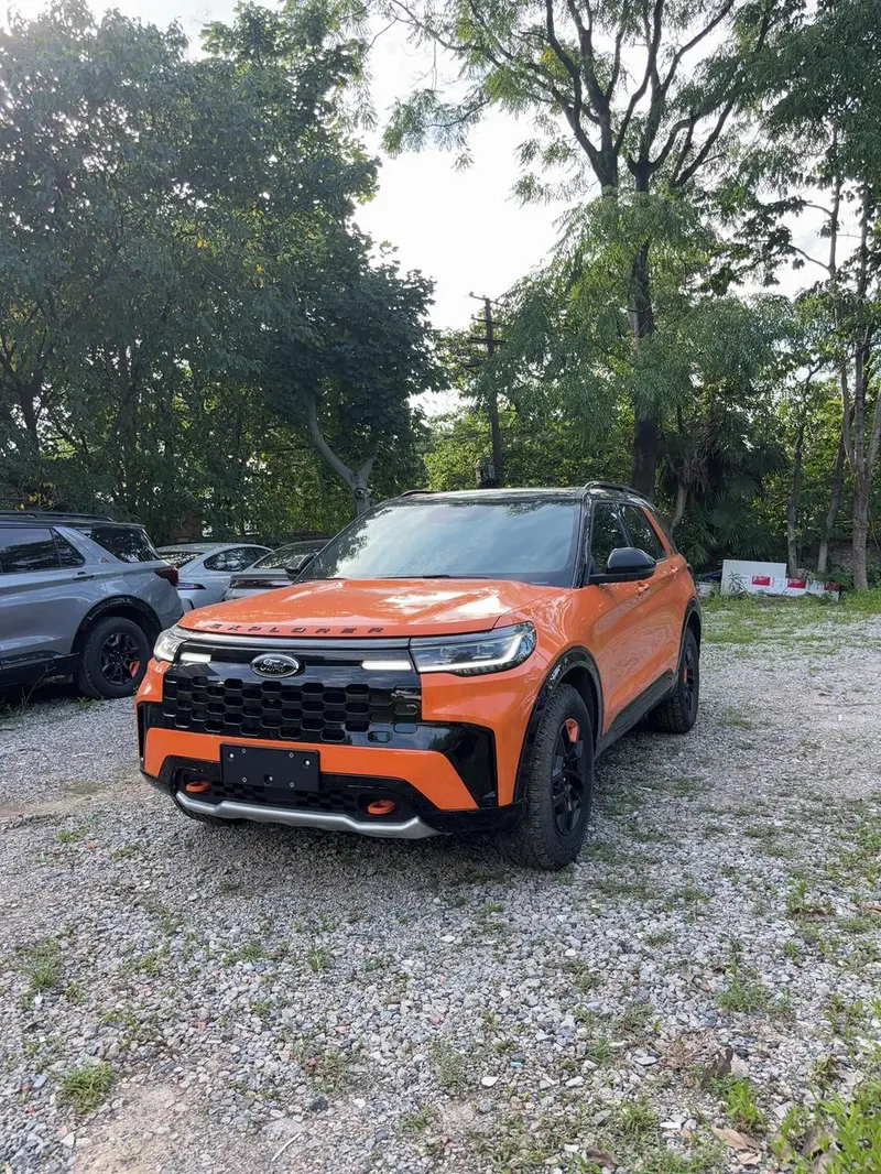 Ford Explorer, 2024