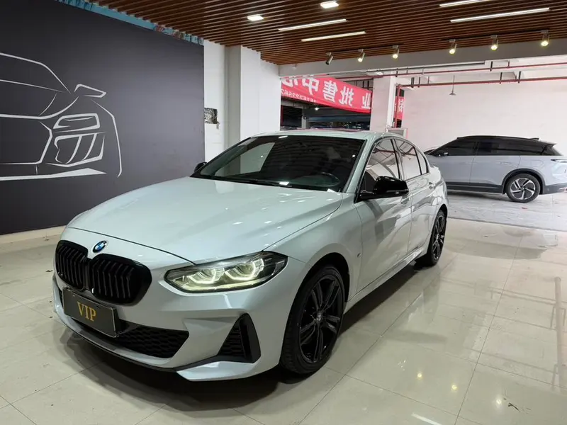 BMW 1-Series, 2021
