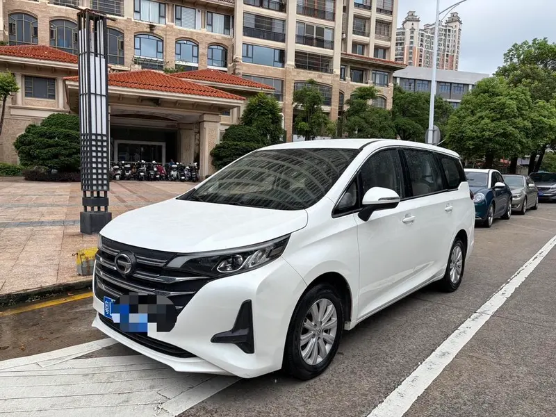 GAC Trumpchi Trumpchi M6, 2021