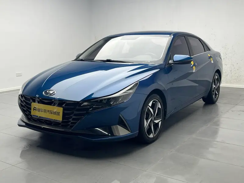 Hyundai Elantra, 2021