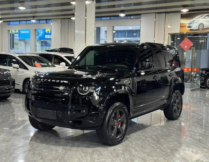 Land Rover Defender, 2024