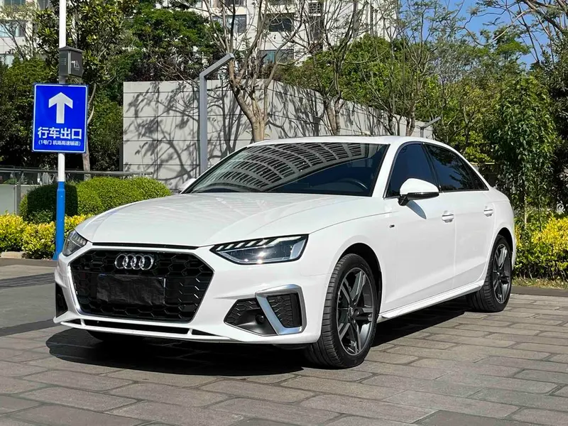 Audi A4L, 2020