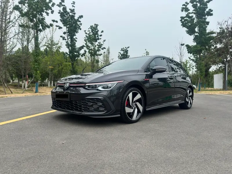 Volkswagen Golf GTI, 2023