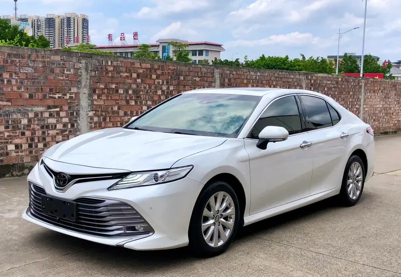 Toyota Camry, 2019