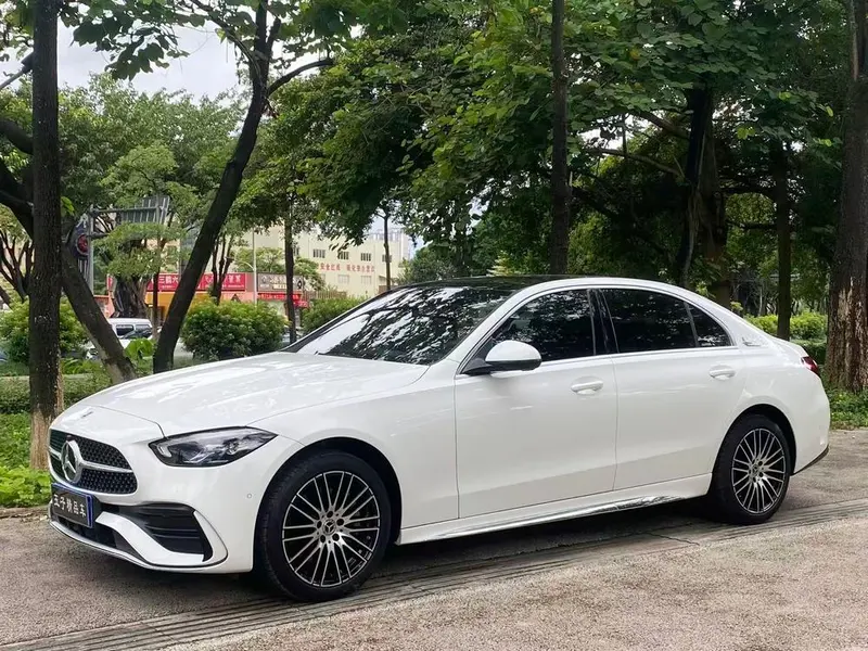 Mercedes-Benz C-Class, 2024