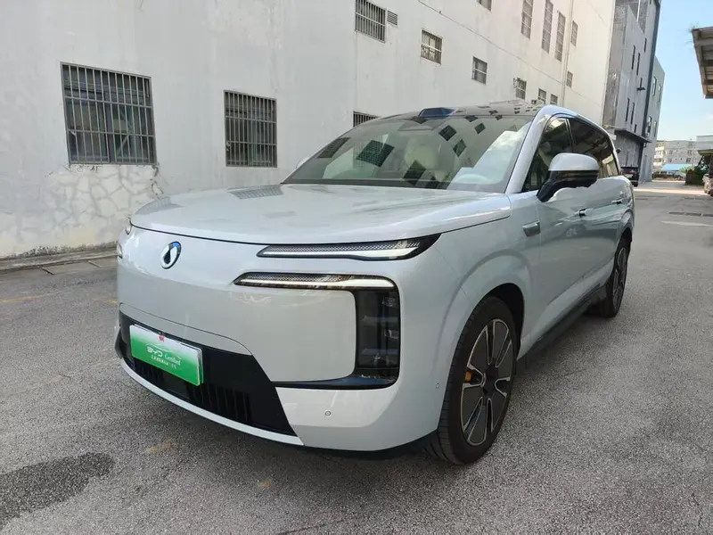 Denza N8L DM, 2025
